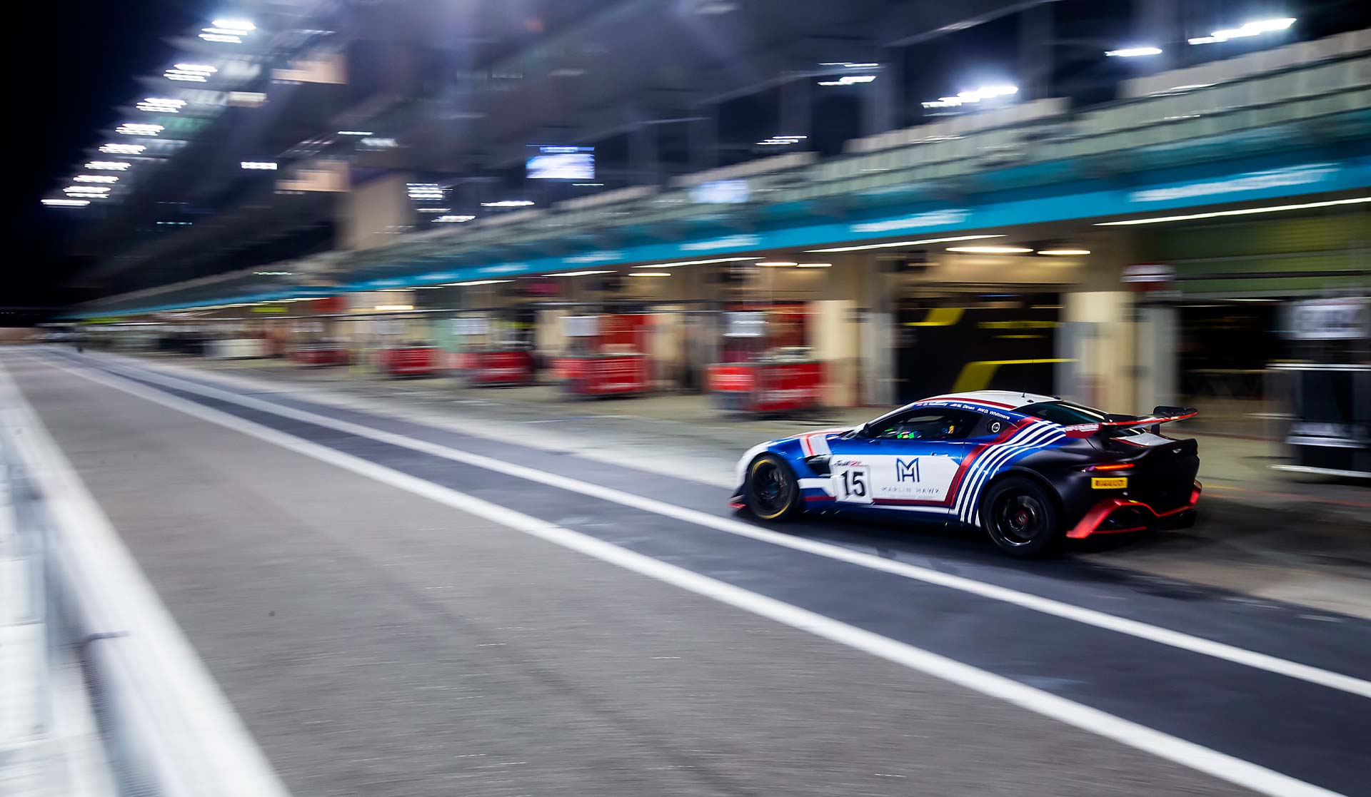 david whitmore leaving pits aston martin gt4